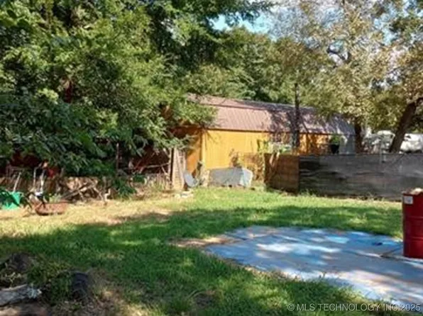 3850 N 248th Rd, Mounds, OK 74047