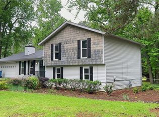 3946 Glenaire Ct, Duluth, GA 30096