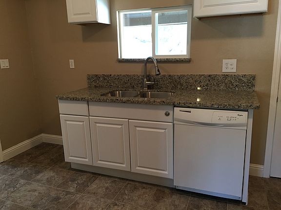 5th image of 2130 E 10th St