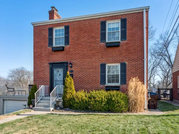 1420 E Henry Clay Ave, Fort Wright, KY 41011