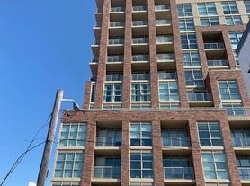 1787 Saint Clair Ave W