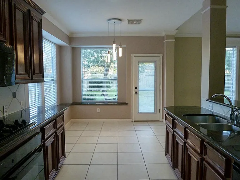 6143 River Mist Ct — Photo 12