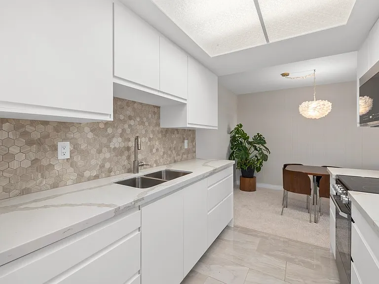 15010 Roper Ave #302 — Photo 15