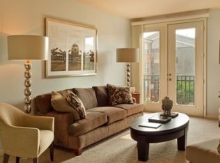735 Walker Sq APT 1B, Charlottesville, VA 22903