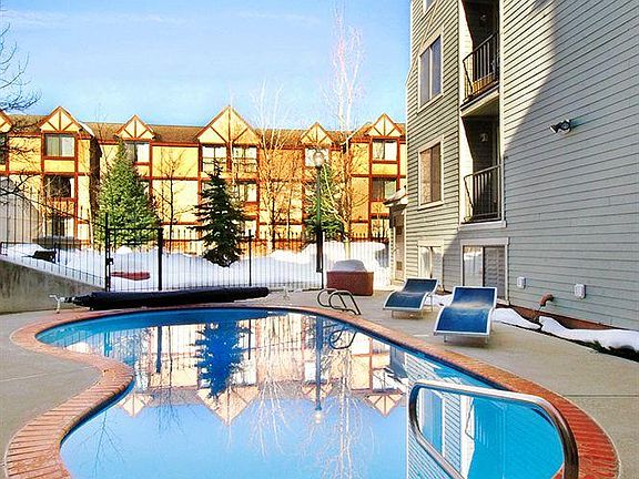5th image of 1940 Prospector Ave #225