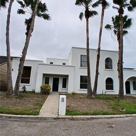 128 San Jacinto St — Photo 1