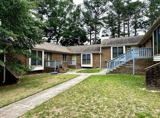 103 Homeplace Ct, Fayetteville, NC 28311