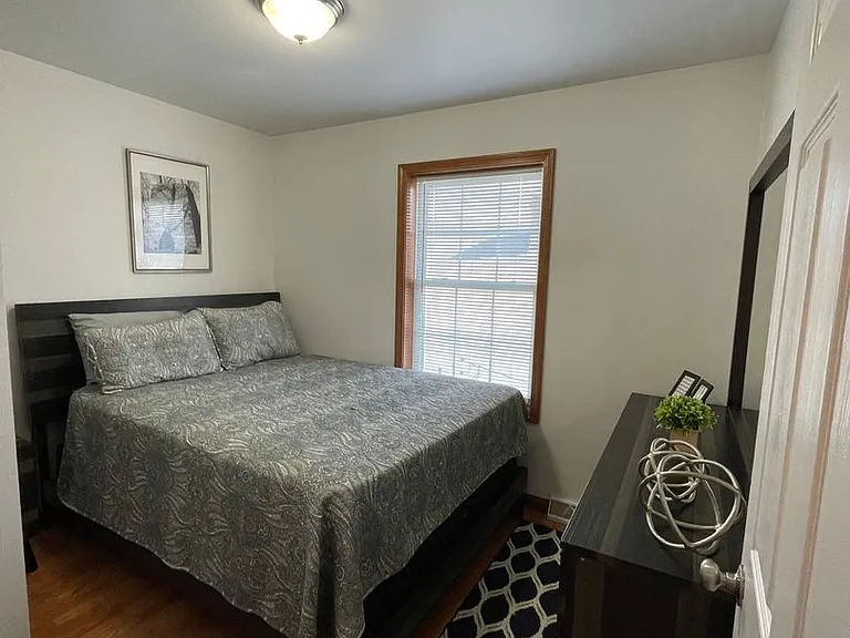 128 Ash St — Photo 9