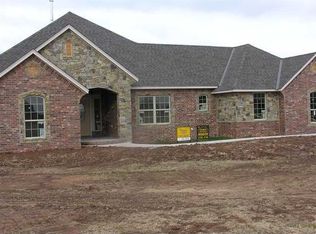 169 Shirley Ln NE, Piedmont, OK 73078