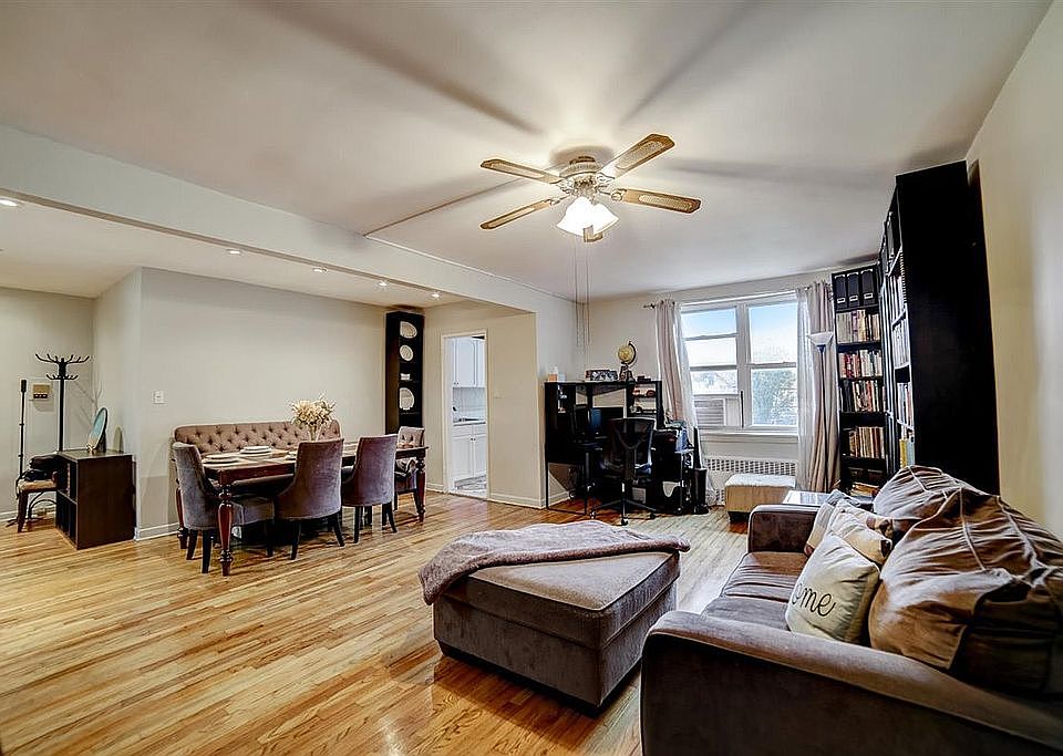 1st image of 84-50 169th St #214