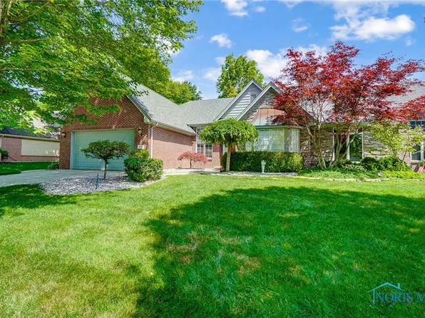 8118 English Garden Ct, Maumee, OH 43537