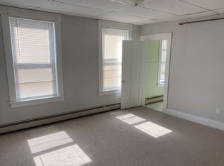 52 Elm St #1, Lebanon, NH 03766