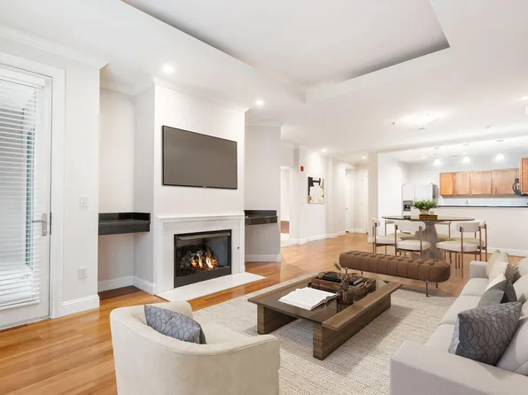 9208 Branson Landing Boulevard, Branson, MO 65616