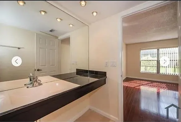 4941 Puritan Cir #4941 — Photo 5