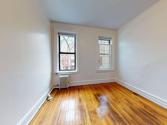 5th image of 78 W 11th St #9