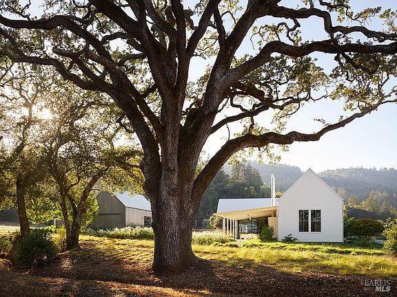 3rd image of 4142 Dry Creek Road