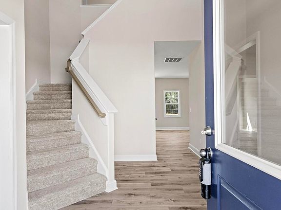 4th image of 912 Wild Azalea Way