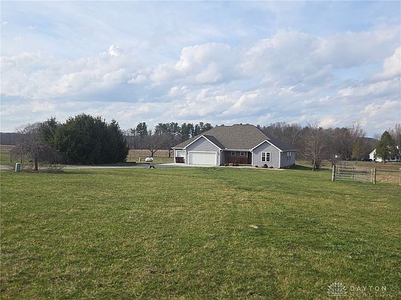 2nd image of 895 Hale Rd