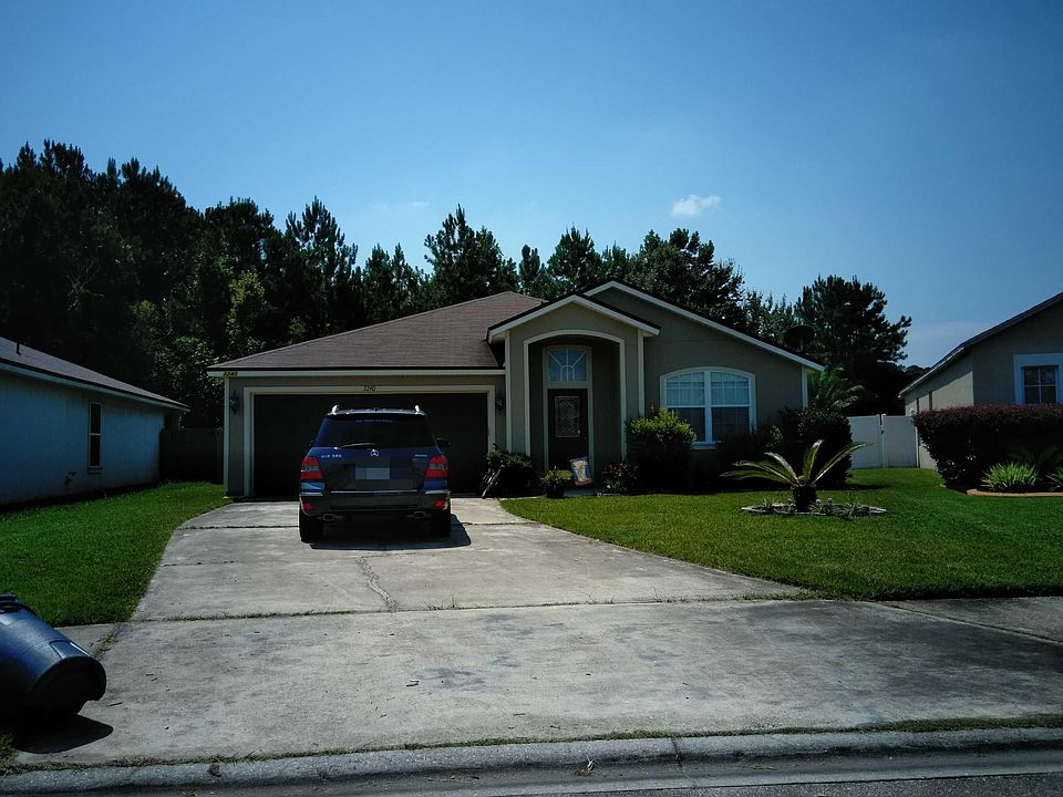 1st image of 3240 Talisman Dr