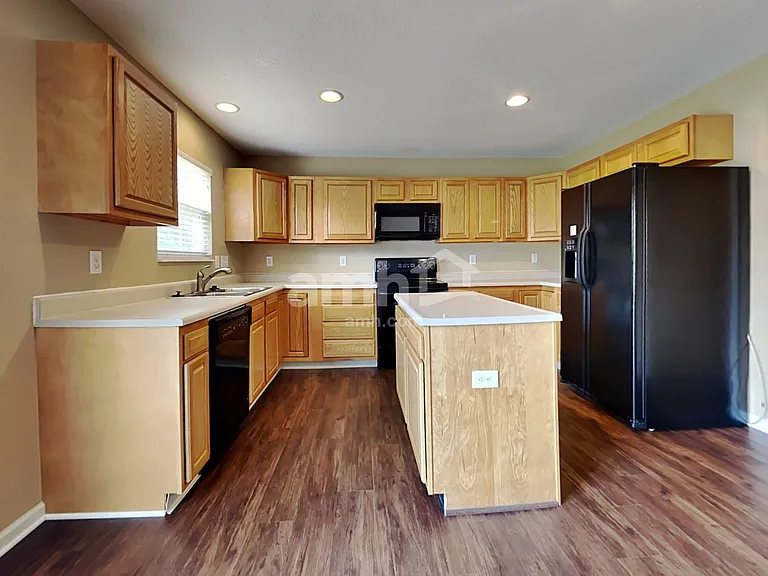 4230 Mallard Dr — Photo 4