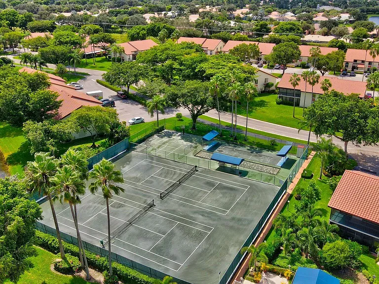 10663 Ocean Palm Way #101 — Photo 70