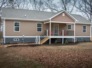 715 Rolling Hills Rd, Greeneville, TN 37743