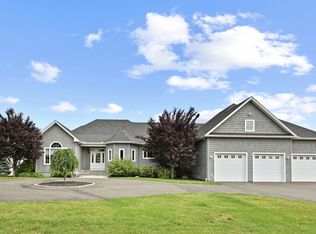 8 Amolia Farms Rd, Windsor, CT 06095