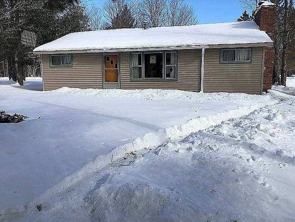 1st image of 7386 Hiawatha Dr