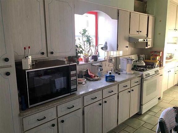 3rd image of 146-21 15th Ave #1