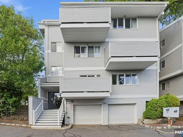 142 Main Ave APT 1C, Passaic, NJ 07055