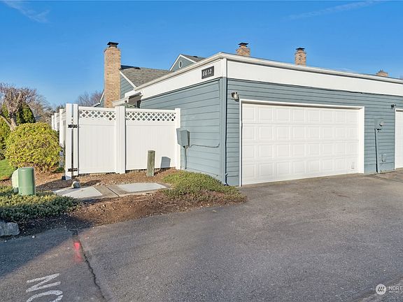 2nd image of 8612 Onyx Drive SW #A