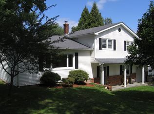 438 Jill Ct, Yorktown Heights, NY 10598