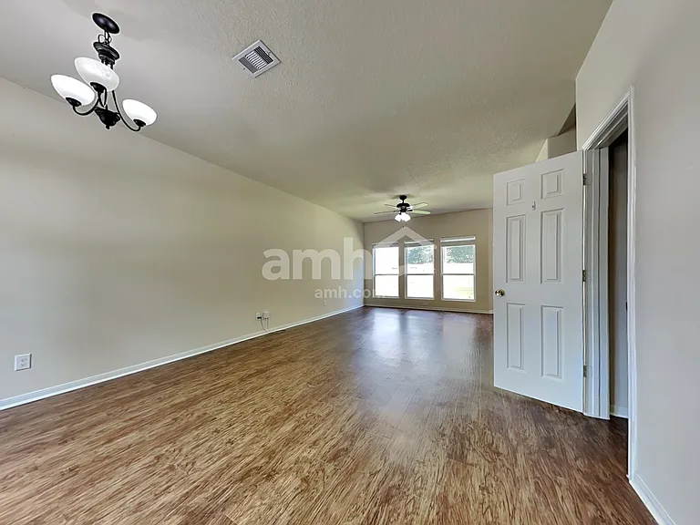 29342 Winton Wood Way — Photo 6