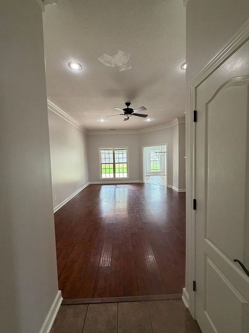 4 Bedroom Home in Sage Meadows — Photo 2