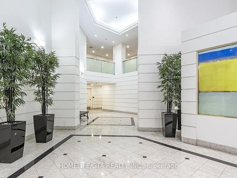 717 Bay St #707 — Photo 6
