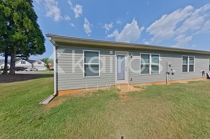 1699 Amberlight Cir — Photo 18