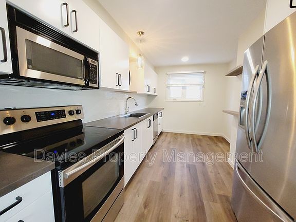 4th image of 17050 100th St NW