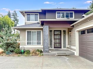 3702 NE 24th St, Renton, WA 98056