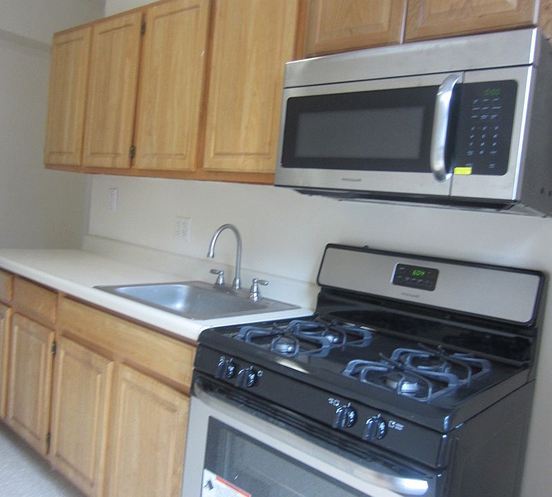 1st image of 1325 Eastern Pkwy APT B10