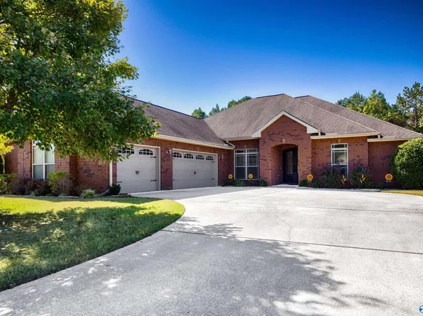 72 Walnut Cove Blvd, Huntsville, AL 35824