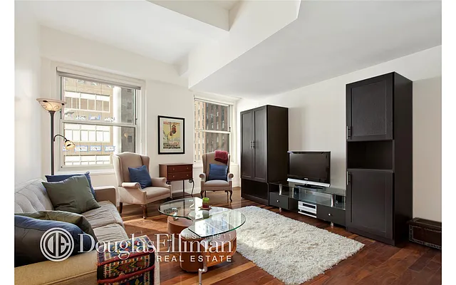 Sold by Douglas Elliman | media 3