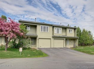 3809 Hampton Dr, Anchorage, AK 99504