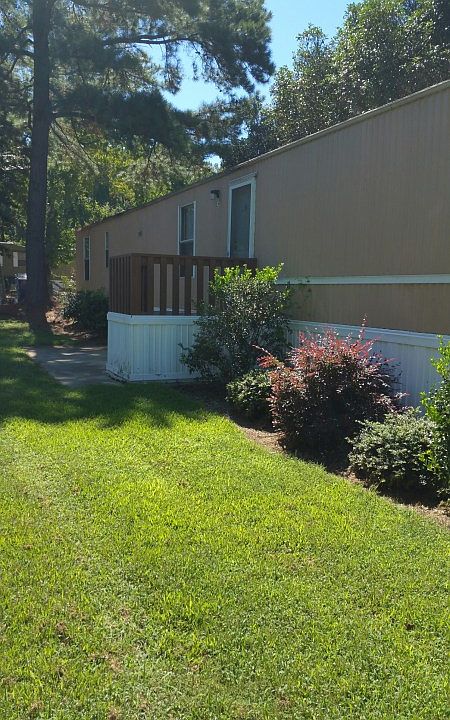 2nd image of 3000 Stony Brook Dr Lot 20