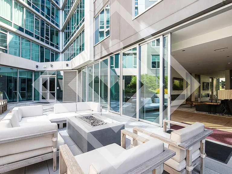 110 Channel St #4I5 — Photo 13