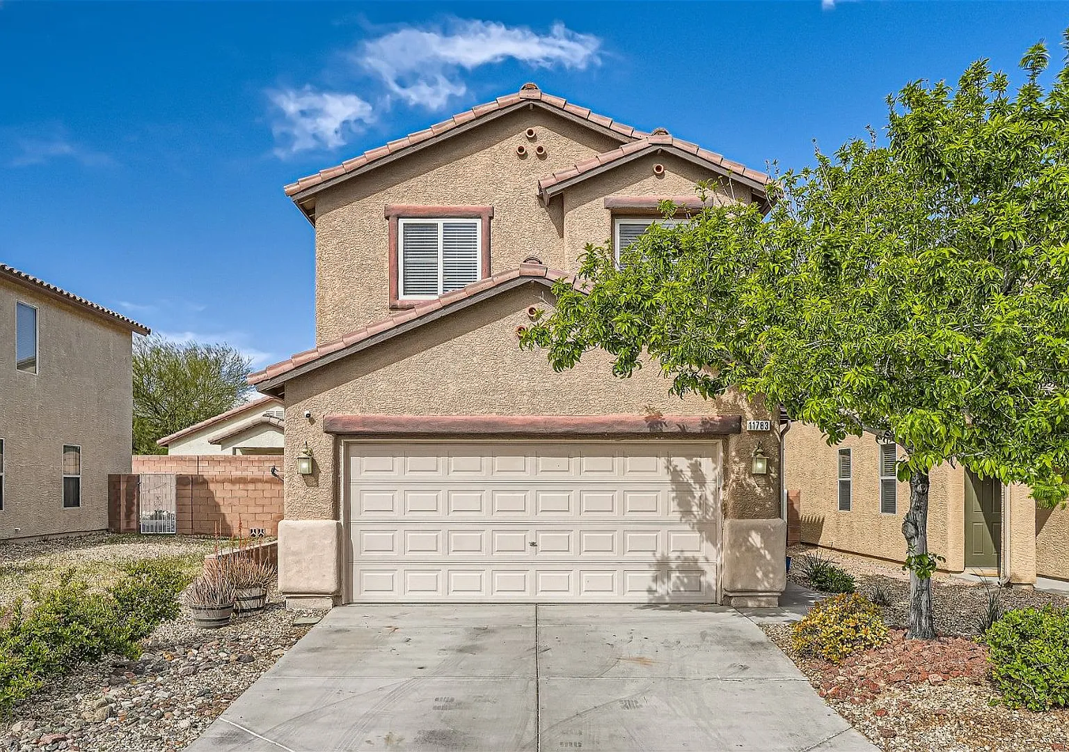 Gilespie/Barbara Terracina Community — Photo 1