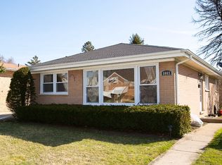 9009 Menard Ave, Morton Grove, IL 60053