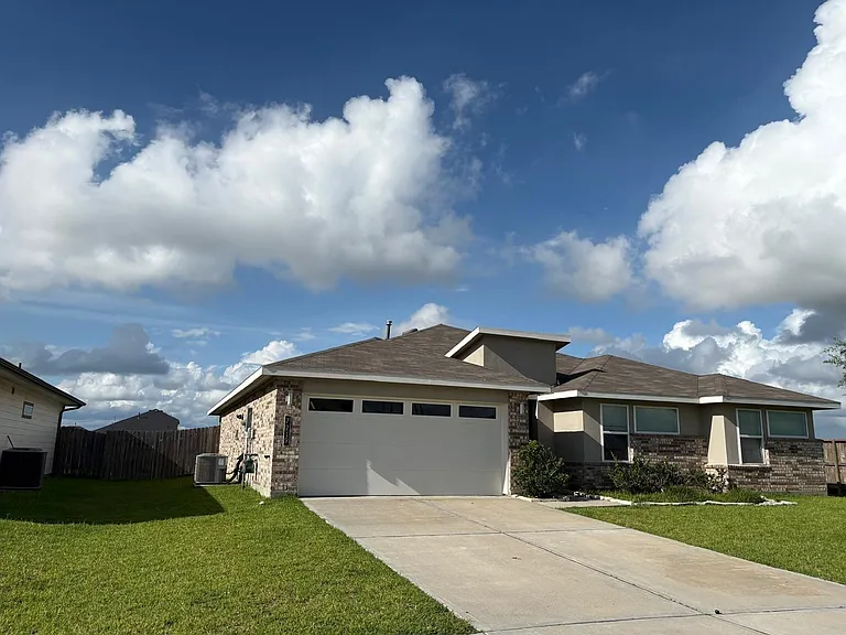 7219 Whispering Leaf St — Photo 22