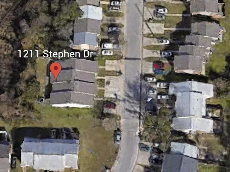 1211 Stephen Dr — Photo 15