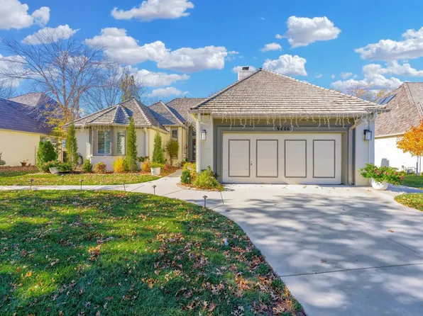 9406 E Woodspring Ct, Wichita, KS 67226