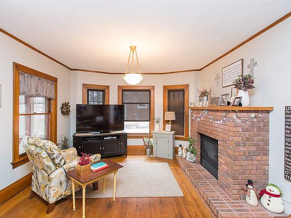2nd image of 501 8th St